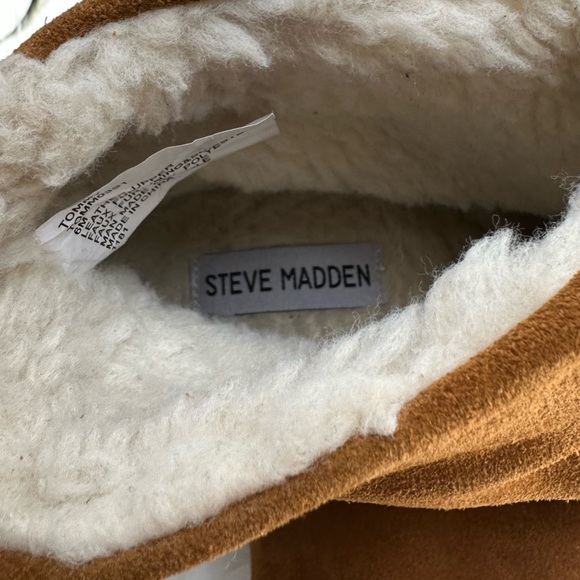 EUC Steve Madden Tommy Chestnut Suede Bootie - Picture 6 of 8